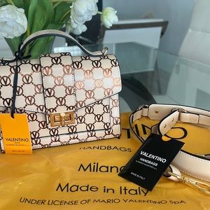 New 💯 Valentino, Leather bag 100% original